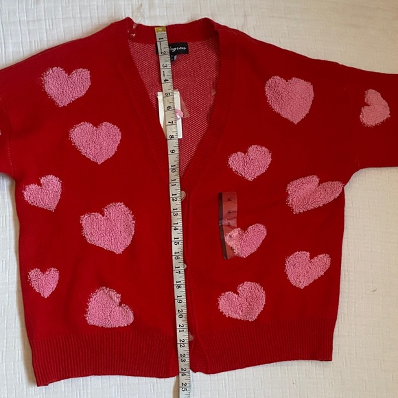 33 DEGREES Charming Red Heart Women's Cardigan - Picture 8 of 10